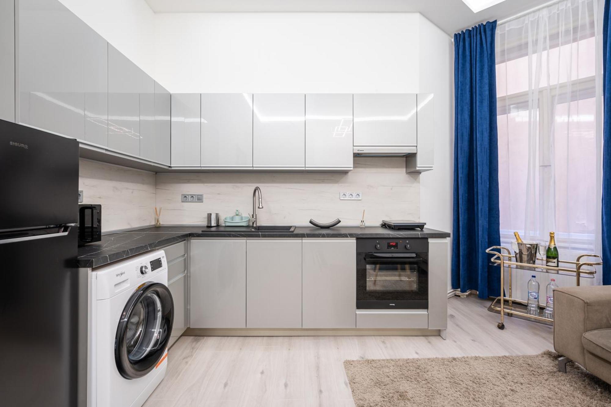 Myelegance Downtown Apartment Free Parking Budapeste Exterior foto